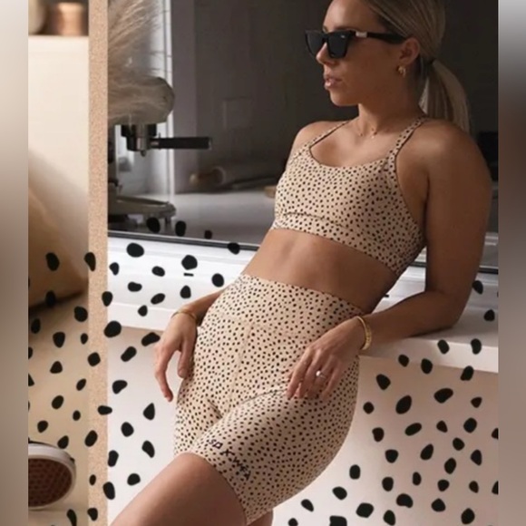 White Fox Set - Picture 11 of 11